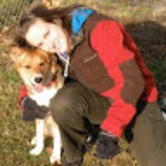 Meet your Posher, Amanda - Picture 1 of 1